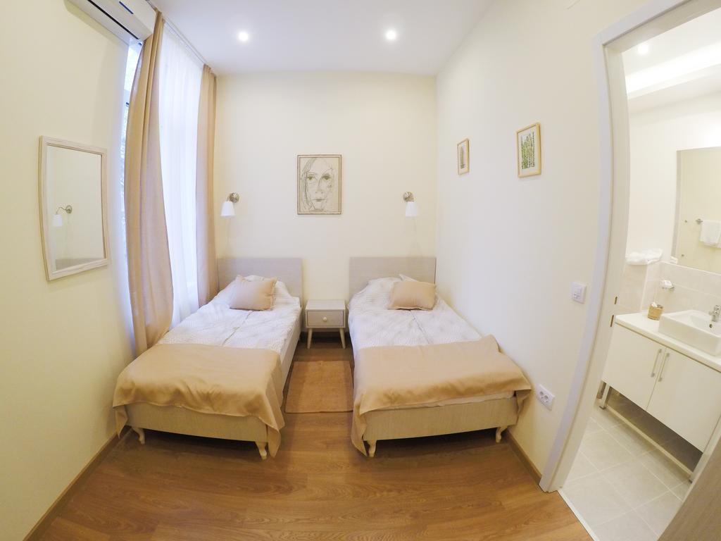 Bed&Breakfast Kod Smilje 贝尔格莱德 客房 照片